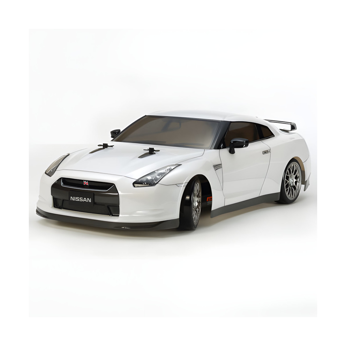 TAMIYA Nissan GT-R (R35) ドリフトスペック TT-02D Tamiya Nissan GT-R 1/10 4WD Drift Spec Kit (TT-02D