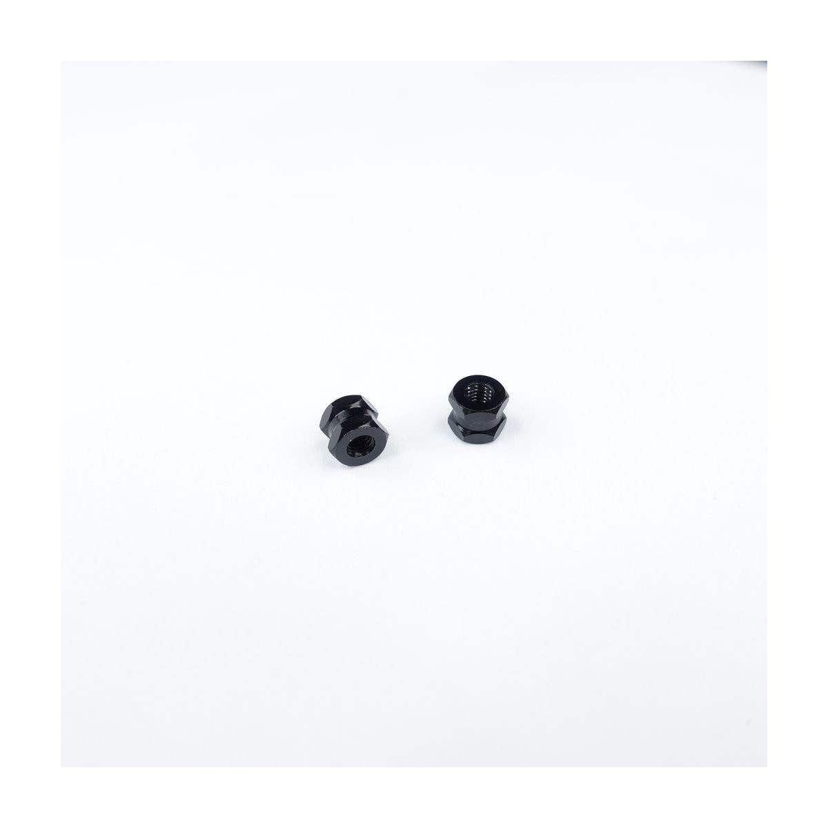 3Racing M5.5 x 5 Hex Post For D5S