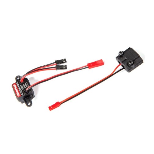 Traxxas 6588 Accessory power supply (regulated, 3V, 3 amp)/ power tap connector (with cable)/ 3x10 BCS (2)/ 2.6x8 BCS (2)