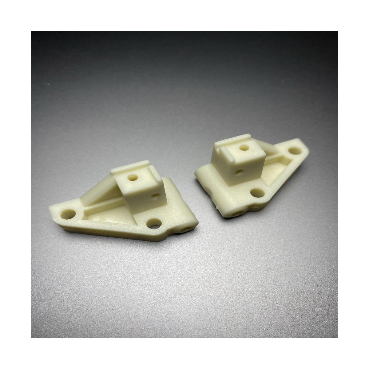 FanRC Front arm mounts for RC10 Gen1 series