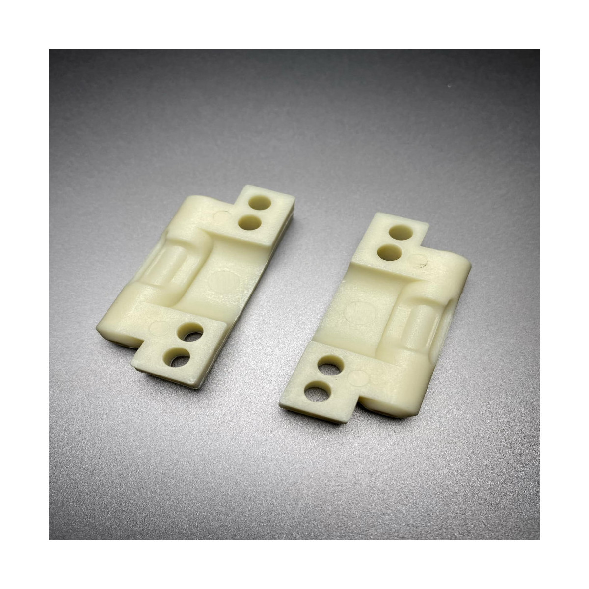 FanRC Rear arm mounts for RC10/10T