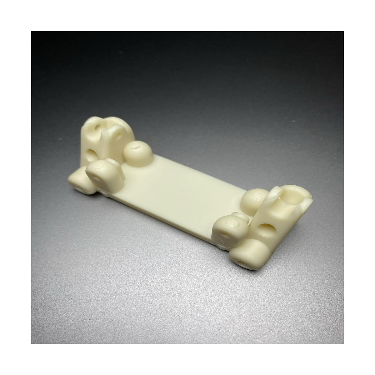 FanRC Front Bulkhead für RC10T/T2/GT