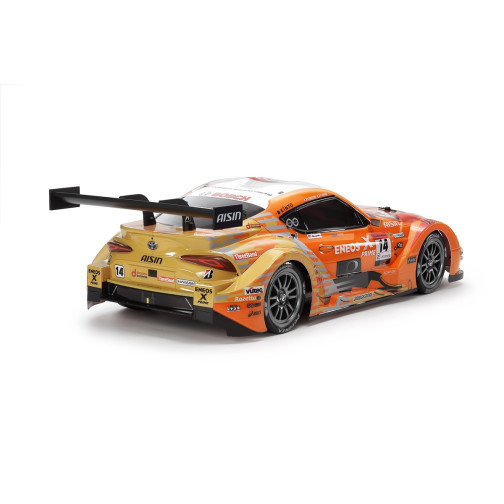 鮮やかなオレンジのボディは塗装済み！タミヤの電動RCカー