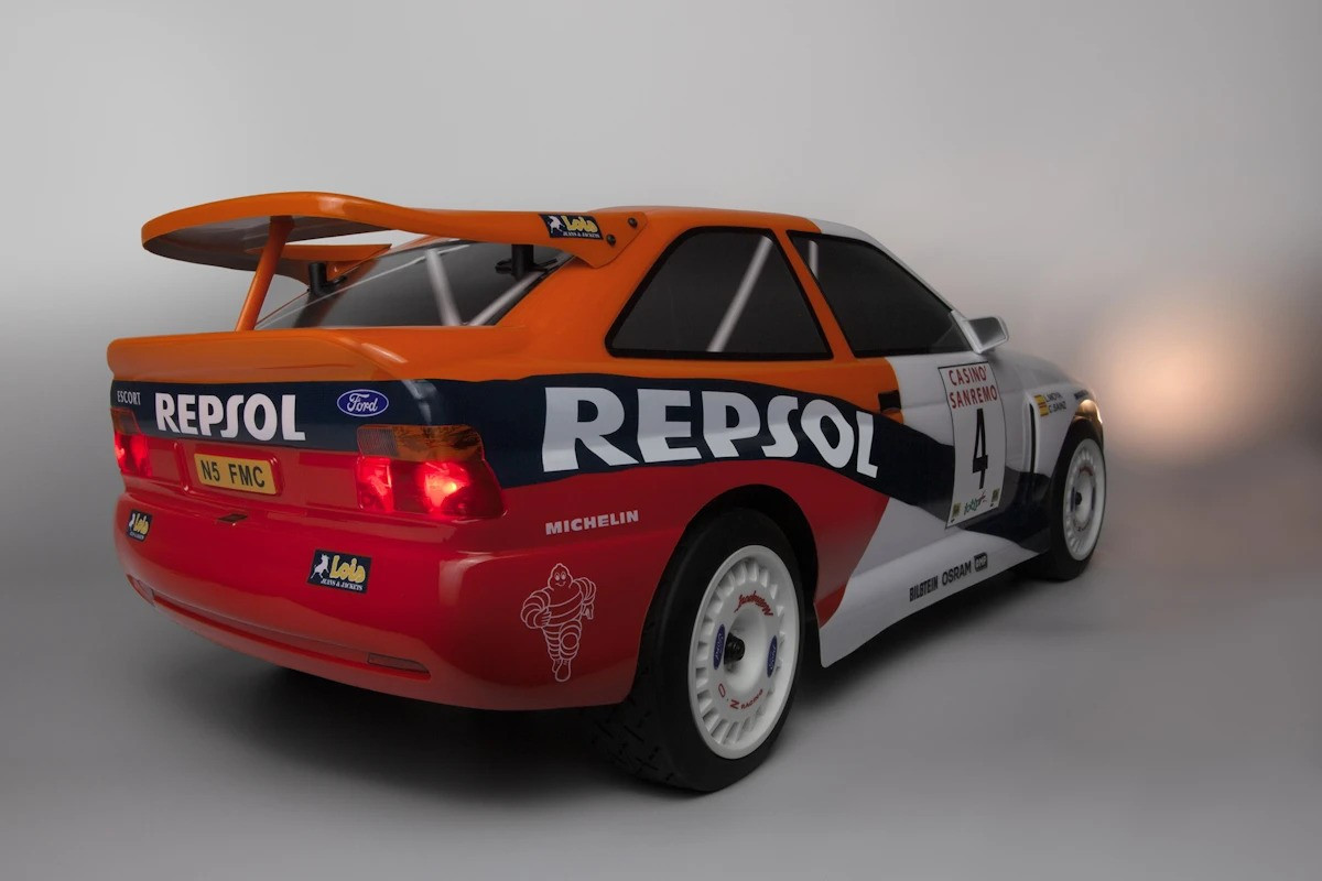 HPI Ford Escort RS Cosworth 1996 WR8 Flux 1/8 RTR