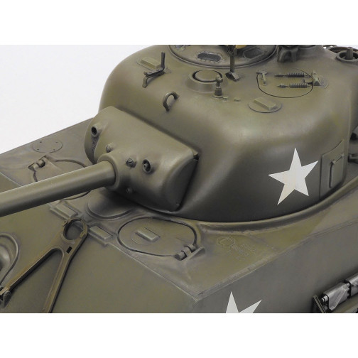Tamiya 56048 US M4 Sherman 105mm 1:16