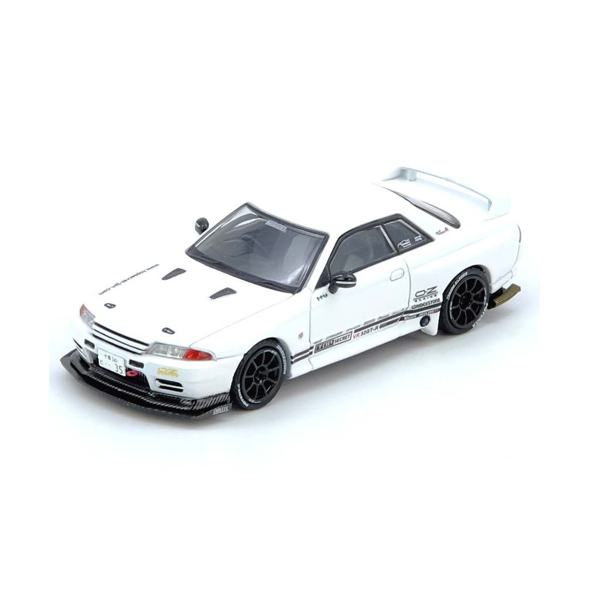Inno Models Top Secret VR32 GT-R white 1:64